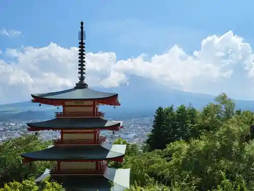 新倉富士浅間神社の景色