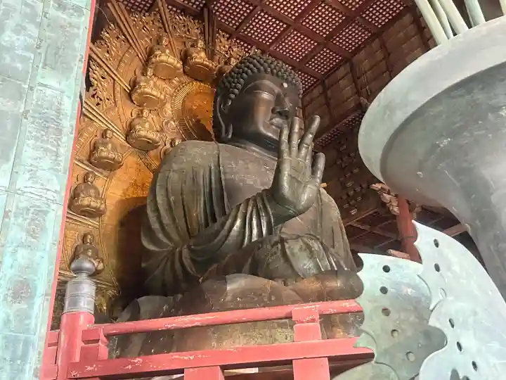 東大寺の{uncategorized: "未分類", other: "その他", undefined: "問題あり", building: "その他建物", grave: "お墓", sacred_gate: "鳥居", guardian: "狛犬", statue: "像", buddha: "仏像", history: "歴史", nature: "自然", garden: "庭園", animal: "動物", pagoda: "塔", temizu: "手水舎", mountain_gate: "山門・神門", sanctuary: "本殿・本堂", subordinate: "末社・摂社", art: "芸術", scenery: "景色", jizo: "地蔵", ema: "絵馬", goshuin: "御朱印", omikuji: "おみくじ", items: "授与品その他", amulet: "お守り", goshuincho: "御朱印帳", eats: "食事", festival: "お祭り", votive_dance: "神楽", shichigosan: "七五三参", wedding: "結婚式", experience: "体験その他", initially: "初詣", around: "周辺", anti_infection: "感染症対策"}