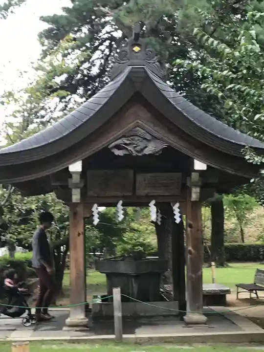 武田神社の手水舎