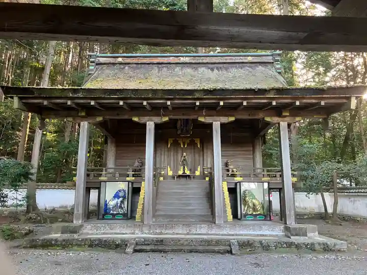 吉御子神社の本殿・本堂