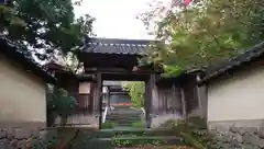 妙正寺の山門