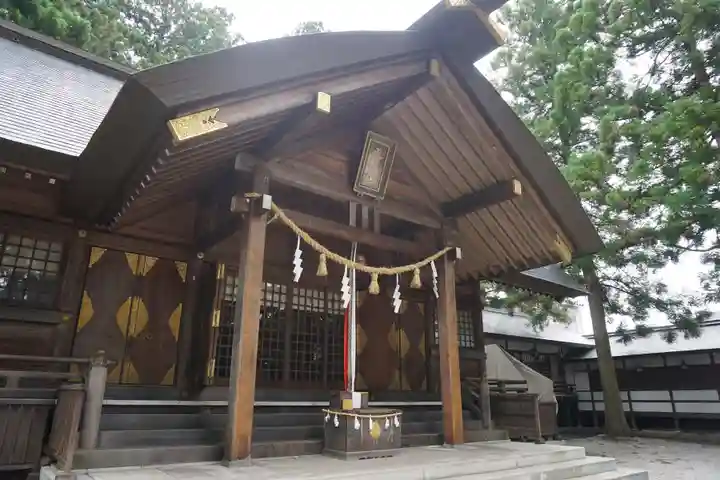 飛騨総社の本殿・本堂