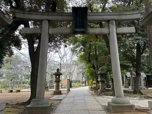 赤坂氷川神社の鳥居