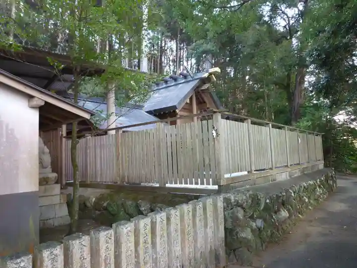西外城田神社の末社・摂社