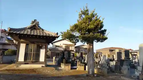 長光院の本殿・本堂