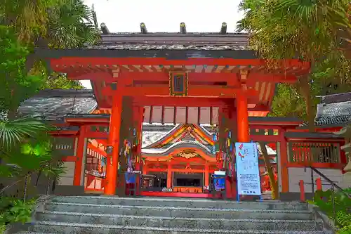 青島神社（青島神宮）の山門