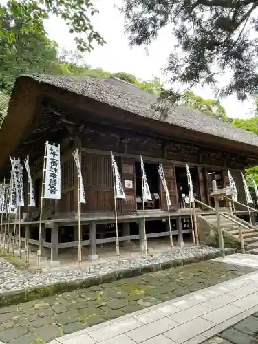 杉本寺の本殿・本堂