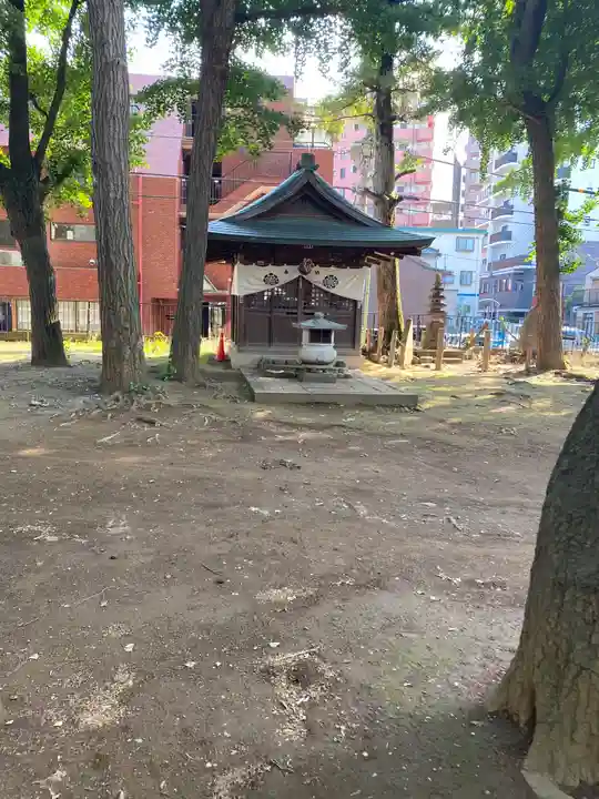 鬼子母神堂 (法明寺)の末社・摂社