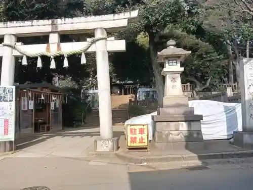 太子堂八幡神社の{uncategorized: "未分類", other: "その他", undefined: "問題あり", building: "その他建物", grave: "お墓", sacred_gate: "鳥居", guardian: "狛犬", statue: "像", buddha: "仏像", history: "歴史", nature: "自然", garden: "庭園", animal: "動物", pagoda: "塔", temizu: "手水舎", mountain_gate: "山門・神門", sanctuary: "本殿・本堂", subordinate: "末社・摂社", art: "芸術", scenery: "景色", jizo: "地蔵", ema: "絵馬", goshuin: "御朱印", omikuji: "おみくじ", items: "授与品その他", amulet: "お守り", goshuincho: "御朱印帳", eats: "食事", festival: "お祭り", votive_dance: "神楽", shichigosan: "七五三参", wedding: "結婚式", experience: "体験その他", initially: "初詣", around: "周辺", anti_infection: "感染症対策"}