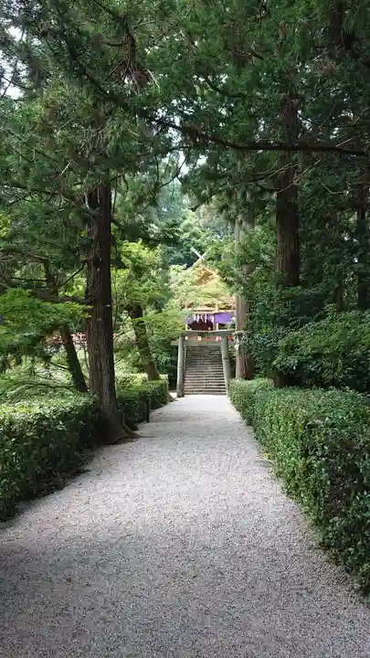 高鴨神社のその他建物
