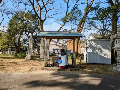 白王稲荷神社の手水