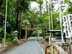 事任八幡宮の建物その他