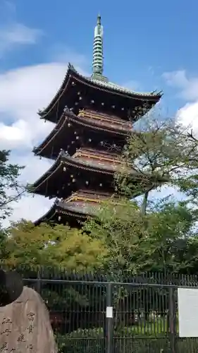 上野東照宮の塔