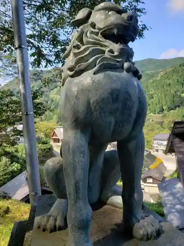 竃神社の狛犬