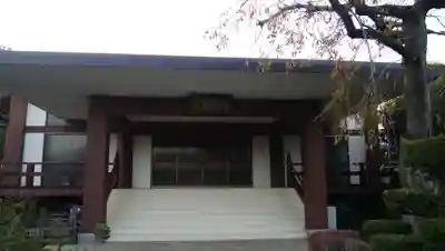 見光寺の本殿・本堂