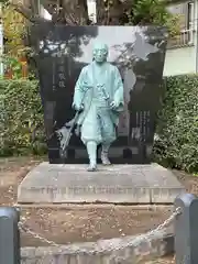 富岡八幡宮の像