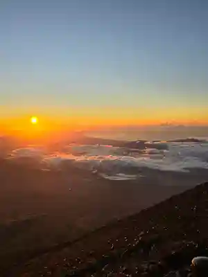 富士山頂上浅間大社奥宮(静岡県)