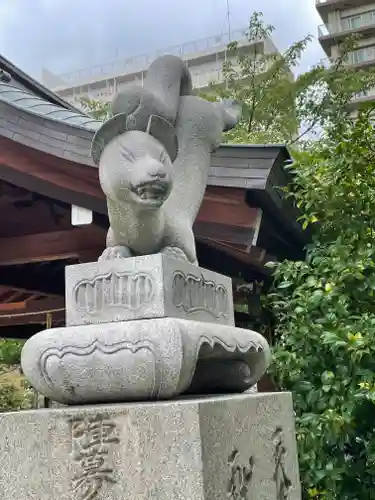 土佐稲荷神社の狛犬