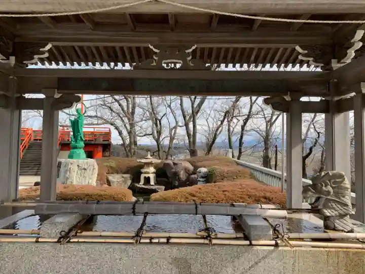 成田山福井別院九頭龍寺の手水舎