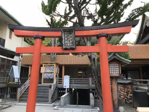 白山神社の鳥居