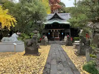 三囲神社の本殿・本堂