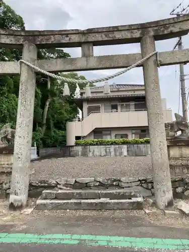 三皇神社の鳥居