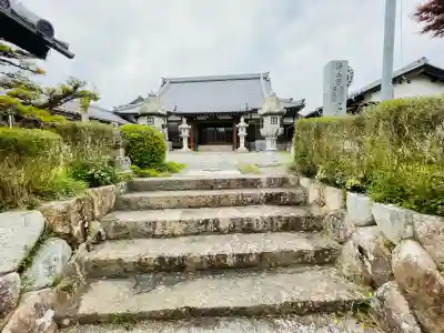 多聞寺の{uncategorized: "未分類", other: "その他", undefined: "問題あり", building: "その他建物", grave: "お墓", sacred_gate: "鳥居", guardian: "狛犬", statue: "像", buddha: "仏像", history: "歴史", nature: "自然", garden: "庭園", animal: "動物", pagoda: "塔", temizu: "手水舎", mountain_gate: "山門・神門", sanctuary: "本殿・本堂", subordinate: "末社・摂社", art: "芸術", scenery: "景色", jizo: "地蔵", ema: "絵馬", goshuin: "御朱印", omikuji: "おみくじ", items: "授与品その他", amulet: "お守り", goshuincho: "御朱印帳", eats: "食事", festival: "お祭り", votive_dance: "神楽", shichigosan: "七五三参", wedding: "結婚式", experience: "体験その他", initially: "初詣", around: "周辺", anti_infection: "感染症対策"}
