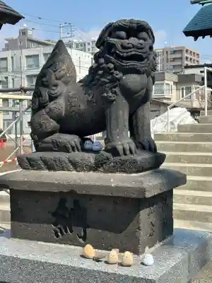 札幌諏訪神社の{uncategorized: "未分類", other: "その他", undefined: "問題あり", building: "その他建物", grave: "お墓", sacred_gate: "鳥居", guardian: "狛犬", statue: "像", buddha: "仏像", history: "歴史", nature: "自然", garden: "庭園", animal: "動物", pagoda: "塔", temizu: "手水舎", mountain_gate: "山門・神門", sanctuary: "本殿・本堂", subordinate: "末社・摂社", art: "芸術", scenery: "景色", jizo: "地蔵", ema: "絵馬", goshuin: "御朱印", omikuji: "おみくじ", items: "授与品その他", amulet: "お守り", goshuincho: "御朱印帳", eats: "食事", festival: "お祭り", votive_dance: "神楽", shichigosan: "七五三参", wedding: "結婚式", experience: "体験その他", initially: "初詣", around: "周辺", anti_infection: "感染症対策"}