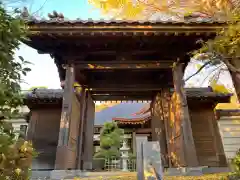 大仙寺の山門