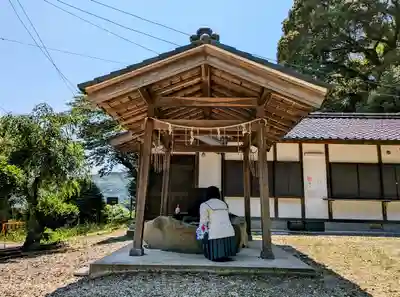五社神社の手水舎
