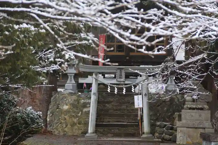 高司神社〜むすびの神の鎮まる社〜の鳥居