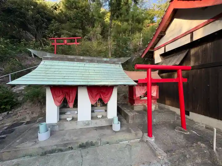 穴場稲荷(岡山県)