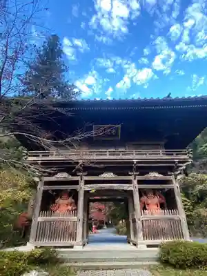 満願寺の山門・神門