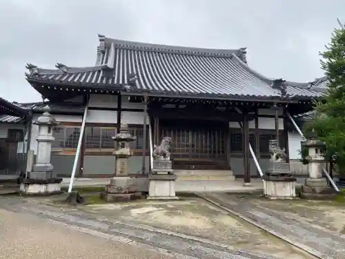 普門寺の本殿・本堂