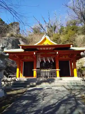 雷神社の本殿・本堂