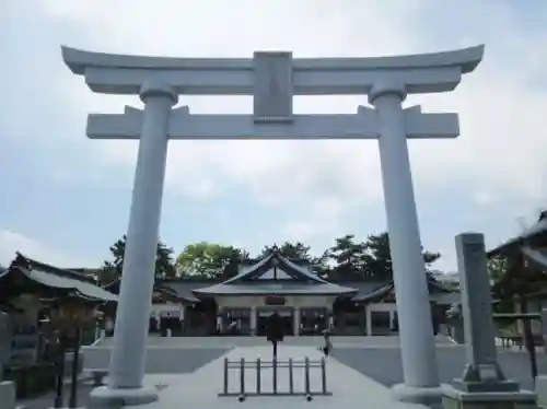 廣島護國神社の鳥居