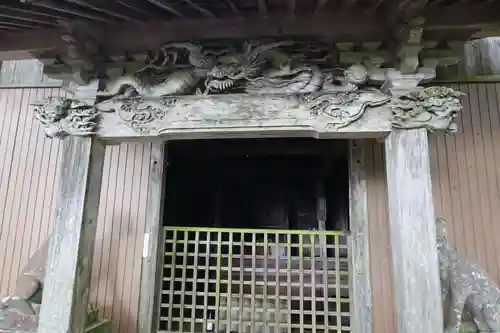 両神御嶽神社本社の本殿