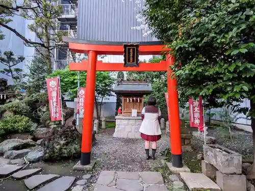 羽衣町厳島神社（関内厳島神社・横浜弁天）の鳥居