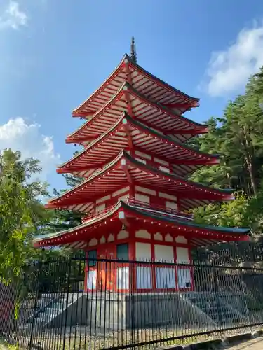新倉富士浅間神社(山梨県)