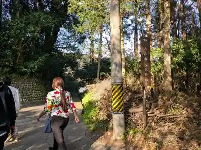 久具都比賣神社（皇大神宮摂社）の{uncategorized: "未分類", other: "その他", undefined: "問題あり", building: "その他建物", grave: "お墓", sacred_gate: "鳥居", guardian: "狛犬", statue: "像", buddha: "仏像", history: "歴史", nature: "自然", garden: "庭園", animal: "動物", pagoda: "塔", temizu: "手水舎", mountain_gate: "山門・神門", sanctuary: "本殿・本堂", subordinate: "末社・摂社", art: "芸術", scenery: "景色", jizo: "地蔵", ema: "絵馬", goshuin: "御朱印", omikuji: "おみくじ", items: "授与品その他", amulet: "お守り", goshuincho: "御朱印帳", eats: "食事", festival: "お祭り", votive_dance: "神楽", shichigosan: "七五三参", wedding: "結婚式", experience: "体験その他", initially: "初詣", around: "周辺", anti_infection: "感染症対策"}