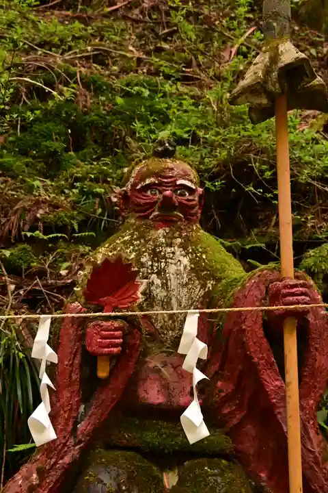 大嶽山那賀都神社(山梨県)