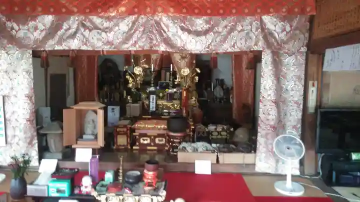 千燈寺の本殿・本堂