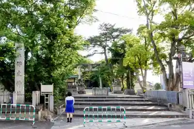伊文神社（伊文町）の山門・神門