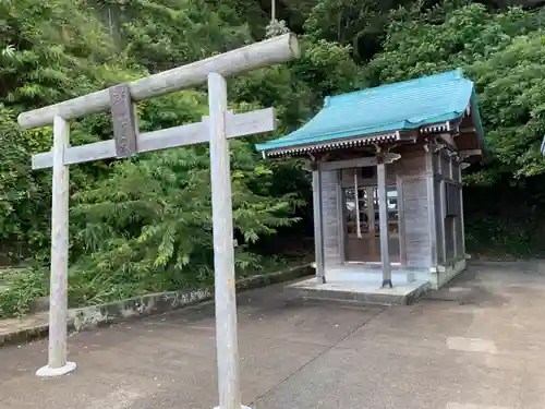 辨財天の鳥居