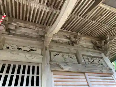 八幡神社の芸術