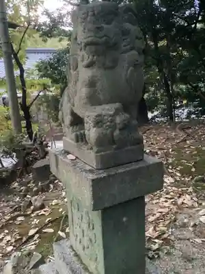 八幡社（鹿乗町）の狛犬