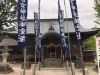與止日女神社の本殿・本堂