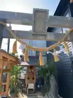 山蒼稲荷神社の{uncategorized: "未分類", other: "その他", undefined: "問題あり", building: "その他建物", grave: "お墓", sacred_gate: "鳥居", guardian: "狛犬", statue: "像", buddha: "仏像", history: "歴史", nature: "自然", garden: "庭園", animal: "動物", pagoda: "塔", temizu: "手水舎", mountain_gate: "山門・神門", sanctuary: "本殿・本堂", subordinate: "末社・摂社", art: "芸術", scenery: "景色", jizo: "地蔵", ema: "絵馬", goshuin: "御朱印", omikuji: "おみくじ", items: "授与品その他", amulet: "お守り", goshuincho: "御朱印帳", eats: "食事", festival: "お祭り", votive_dance: "神楽", shichigosan: "七五三参", wedding: "結婚式", experience: "体験その他", initially: "初詣", around: "周辺", anti_infection: "感染症対策"}