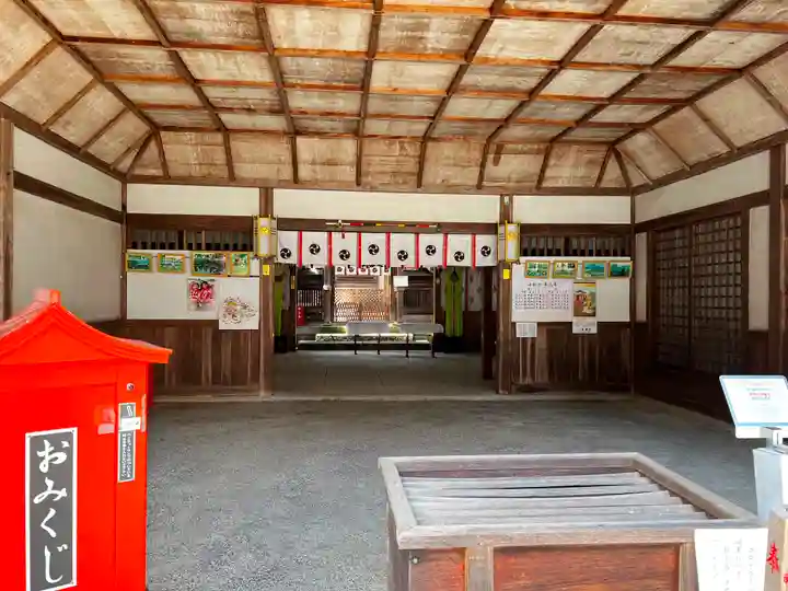 小津神社の本殿・本堂