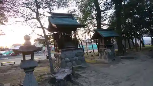 川曲神社（子生和町）の末社・摂社